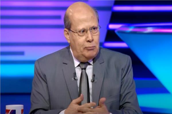 الكاتب الصحفي عبد الحليم قنديل