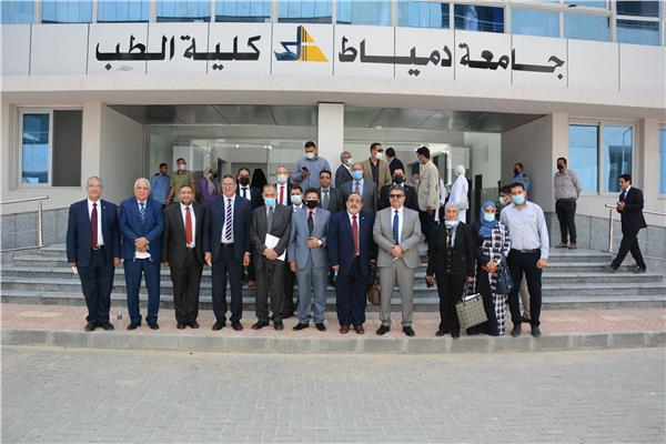 كلية الطب البشري جامعة دمياط