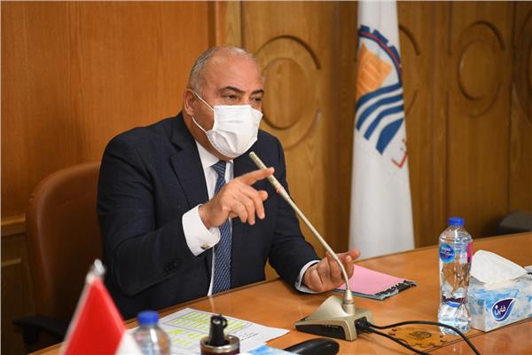  اللواء أشرف الداودى محافظ قنا