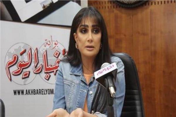 غادة عبدالرازق
