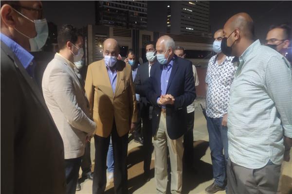 جولة محافظ الجيزة بشارع النيل لمتابعة نسب تنفيذ الأعمال
