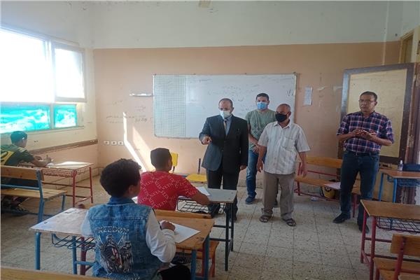 تعليمات مشددة من تعليم قنا بالالتزام بالإجراءات الاحترازية