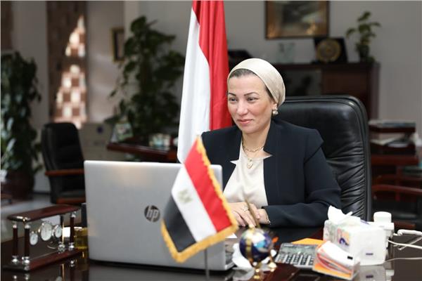 الدكتورة ياسمين فؤاد وزيرة البيئة