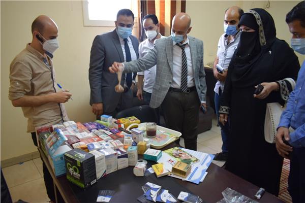 ضبط مصنع  لتصنيع وتعبئة الأدوية المغشوشة بالعاشر من رمضان 