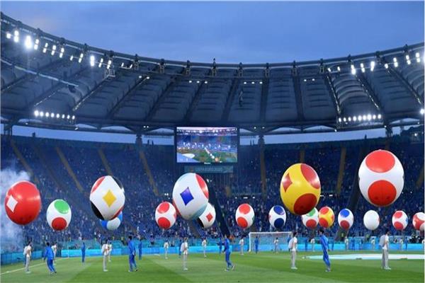 أجواء نارية خلابة في افتتاحية «يورو 2020»