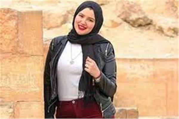  حنين حسام 