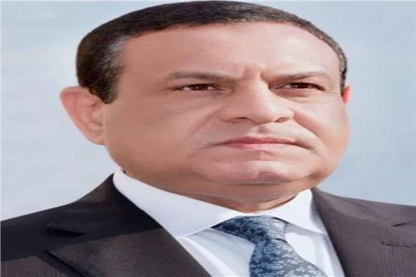 اللواء هشام آمنة محافظ البحيرة