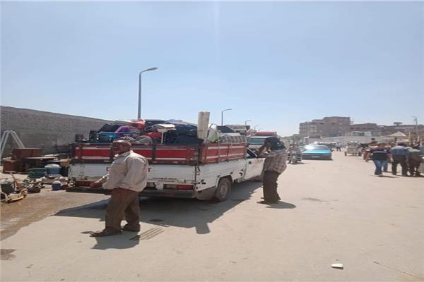 إزالة إشغالات الباعة الجائلين ورفع المخلفات بالبساتين