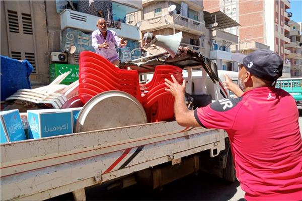 رفع ٥٦٤ حالة إشغال طريق بمركزي دمنهور و ابوحمص