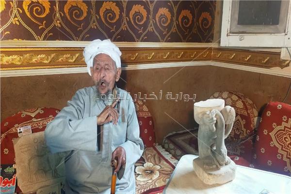 الفنان التشكيلي مصطفى جاب الله