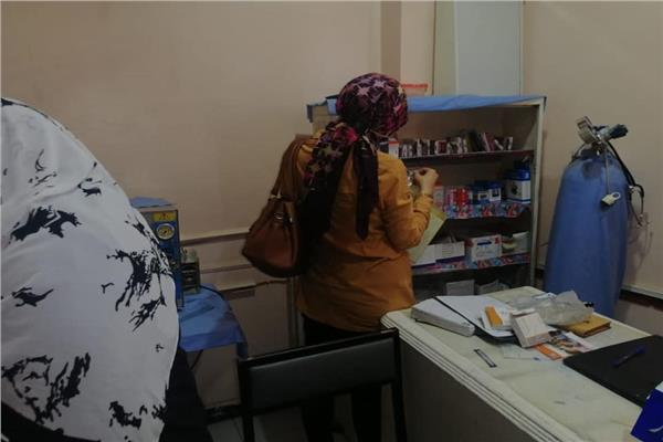 إنذار عيادات ومعامل في السويس 