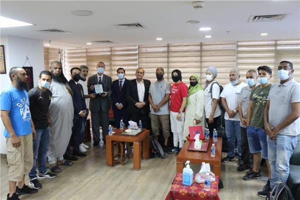 سفير فلسطين بالقاهرة يستقبل وفدًا من جنوب أفريقيا
