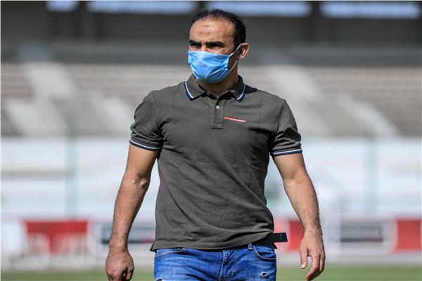 الكابتن سيد عبدالحفيظ مدير الكرة في النادي الأهلي