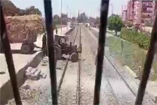 العناية الإلهيه وسائق قطار ينقذ الركاب من كارثة