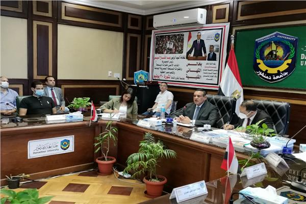 اللواء هشام آمنة محافظ البحيرة
