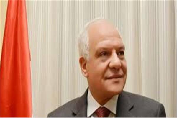 محافظ الجيزة يهنئ الرئيس السيسي بذكرى ثورة 30 يونيو