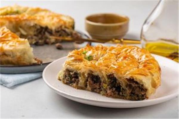  الجلاش باللحمة المفرومة