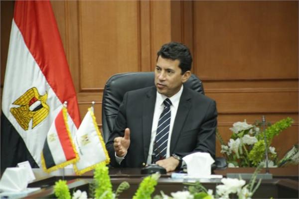 الدكتور أشرف صبحي