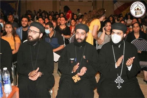 لقاء عام للشباب وكورس للمقبلين على الزواج في أبو قرقاص