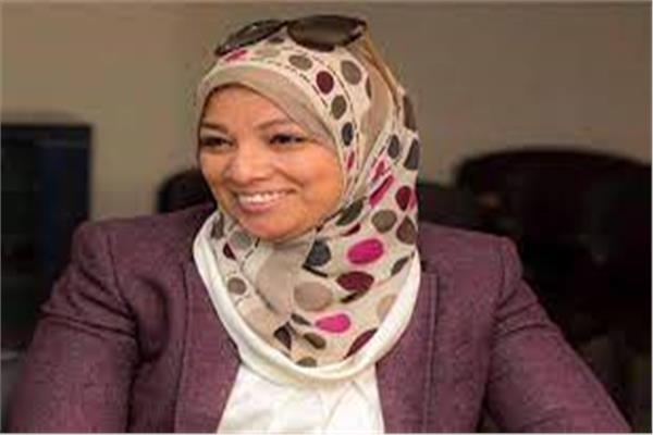 الدكتورة جينا الفقى، المشرف على قطاع العلاقات العلمية والثقافية بأكاديمية البحث العلمي والتكنولوجيا 