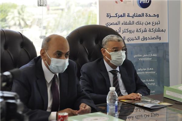 رئيس جامعة المنيا ومحافظ المنيا يفتتحا وحدة العناية المركزة
