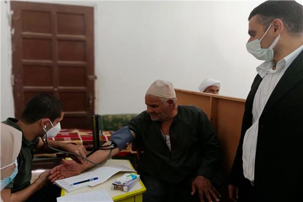 جامعة السادات تطلق مشروع بيئى بقرية بنى سلامه بوادى النطرون