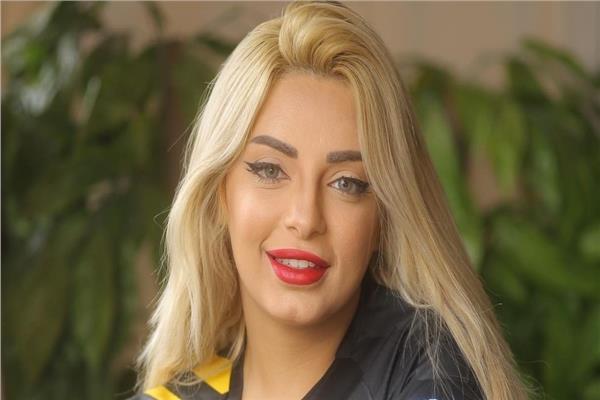 مى حلمى