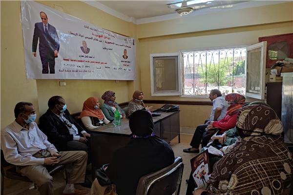 جامعة جنوب الوادى تنظم قافلة شاملة بمركز الوقف ضمن المبادرة الرئاسية "حياة كريمة"