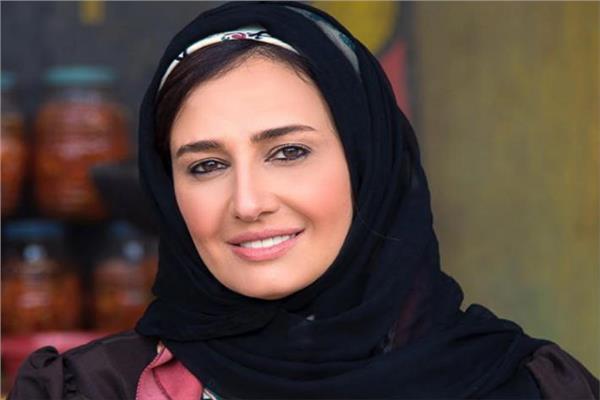 حلا شيحة