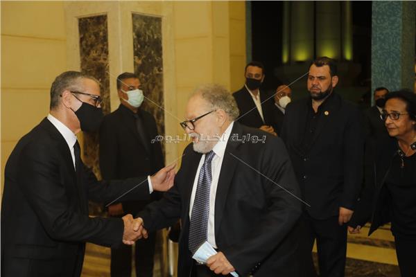 يحي الفخراني