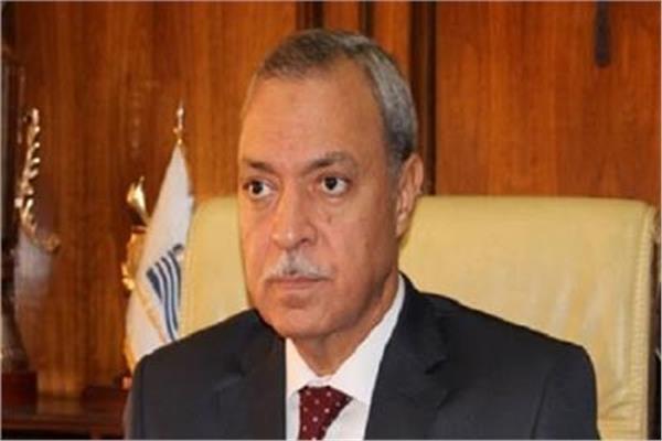  عبد الحميد الهجان محافظ القليوبية