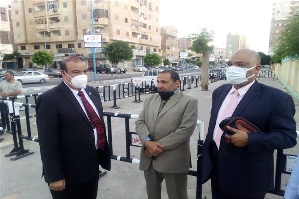  متابعه اجراءات  تسفير صناديق أسئلة امتحانات