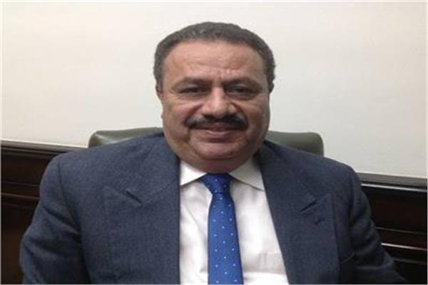  رضا عبد القادر رئيس مصلحة الضرائب المصرية 