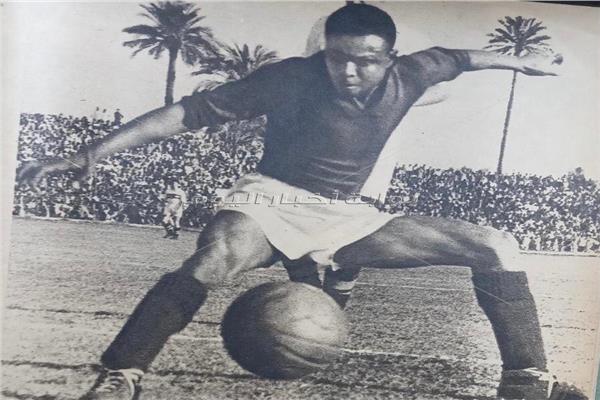 لاعب نادي الزمالك حنفي بسطان