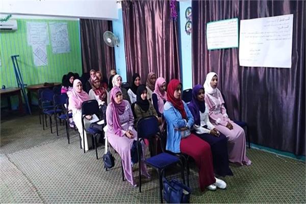 دورات تدريبية متخصصة في التكنولوجيا لشباب الخريجين بالبحر الأحمر