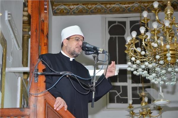 وزير الأوقاف خلال خطبة الجمعة 