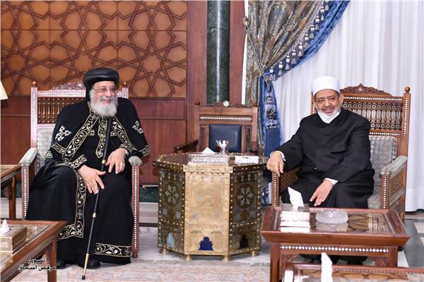  البابا تواضروس  يهنئ شيخ الأزهر بعيد الأضحى
