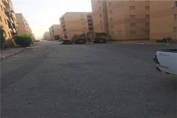 فض الأسواق العشوائية وإزالة التعديات بحدائق أكتوبر
