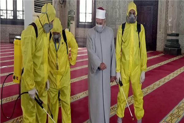 الأوقاف تواصل حملتها الموسعة لنظافة وتعقيم المساجد