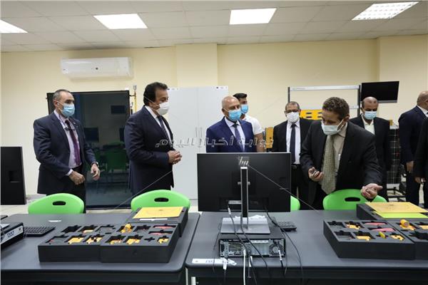  الدكتور خالد عبدالغفار وزير التعليم العالي والبحث العلمي
