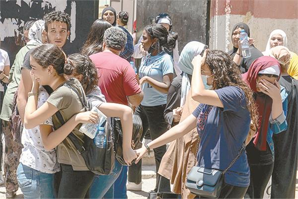 دموع امتحانات هذا العام ... ما بين مؤيد ومعارض