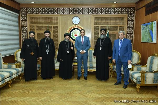 أقباط الدقهلية في مقدمة المهنئين بالعيد