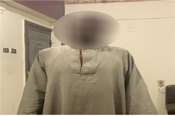 قاتل  نجل ابن عمه في قنا