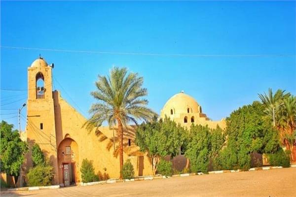 قرية القرنة 