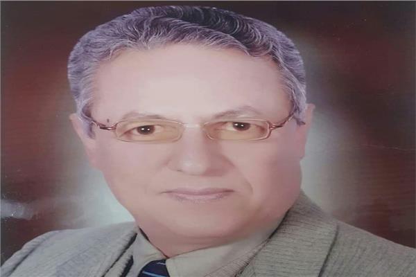 المهندس صلاح السيد مدير مديرية التموين والتجارة الداخلية بمحافظة الوادي الجديد