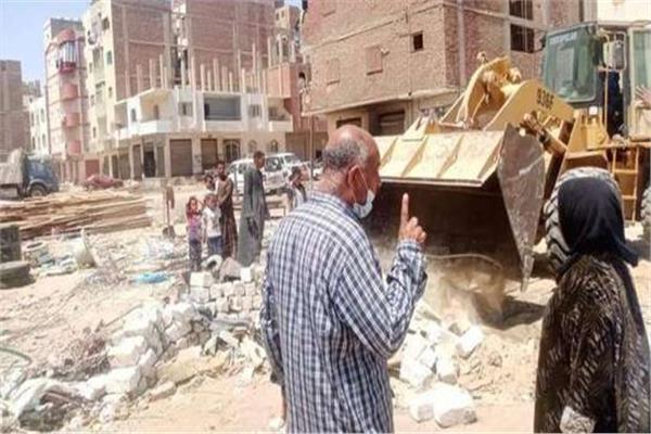 حملات للتصدي للبناء العشوائي والمخالف بالمنيا