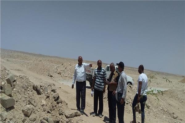 مواطن يتعدى على 320 فدانا