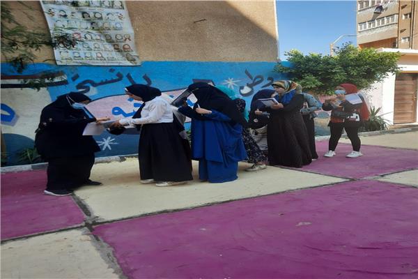 طلاب الثانوية العامة