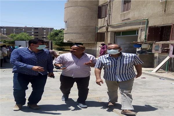 محافظ الفيوم يتفقد مستشفي مطاي 