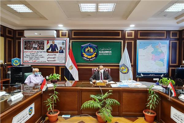  تطبيق المقرر الإلكتروني بكافة كليات الجامعة أهم ركائز التنمية التعليمية
